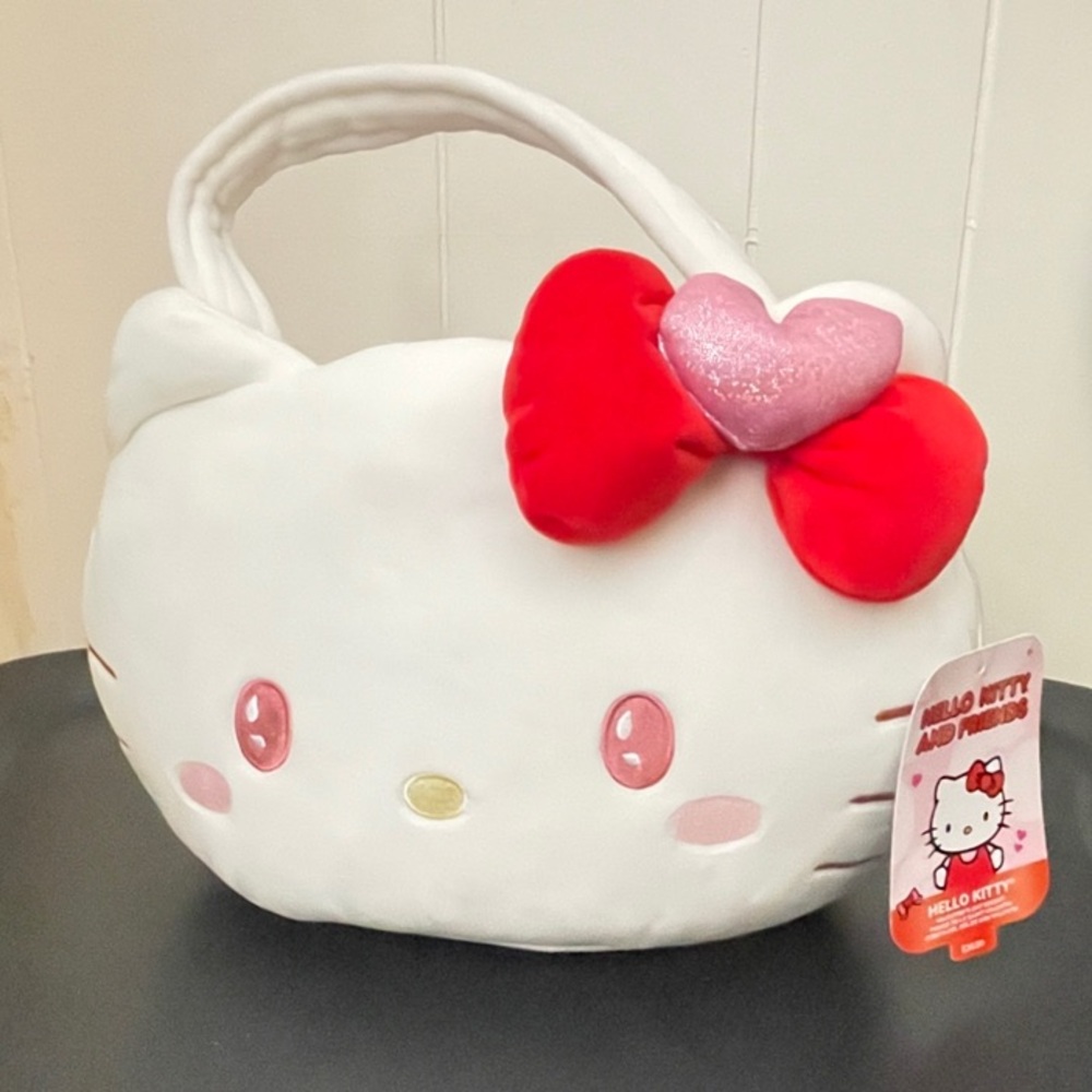 Hello Kitty White Plush Handbag with Red Bow